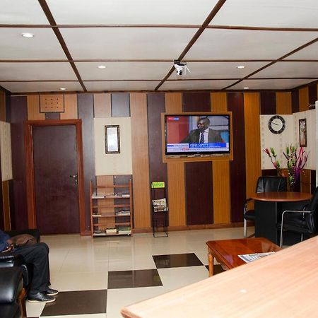 The Noble Hotel & Conference Centre Eldoret Bagian luar foto